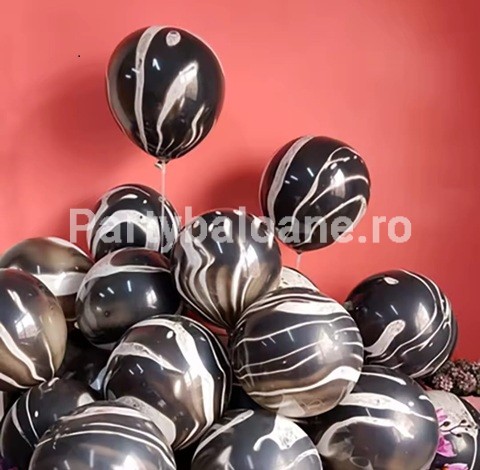 SET 10 BALOANE MARMORATE NEGRU - ALB 30 CM