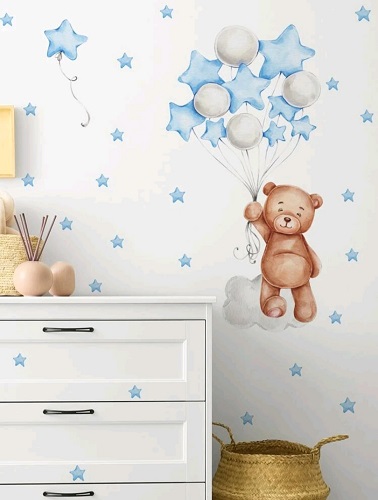 STICKER DECORATIV PENTRU PERETE URS CU BALOANE ALBE SI STELUTE BLEU 80 CMx80CM