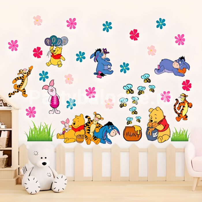 STICKER DECORATIV PENTRU PERETE - WINNIE THE POOH COD 472B