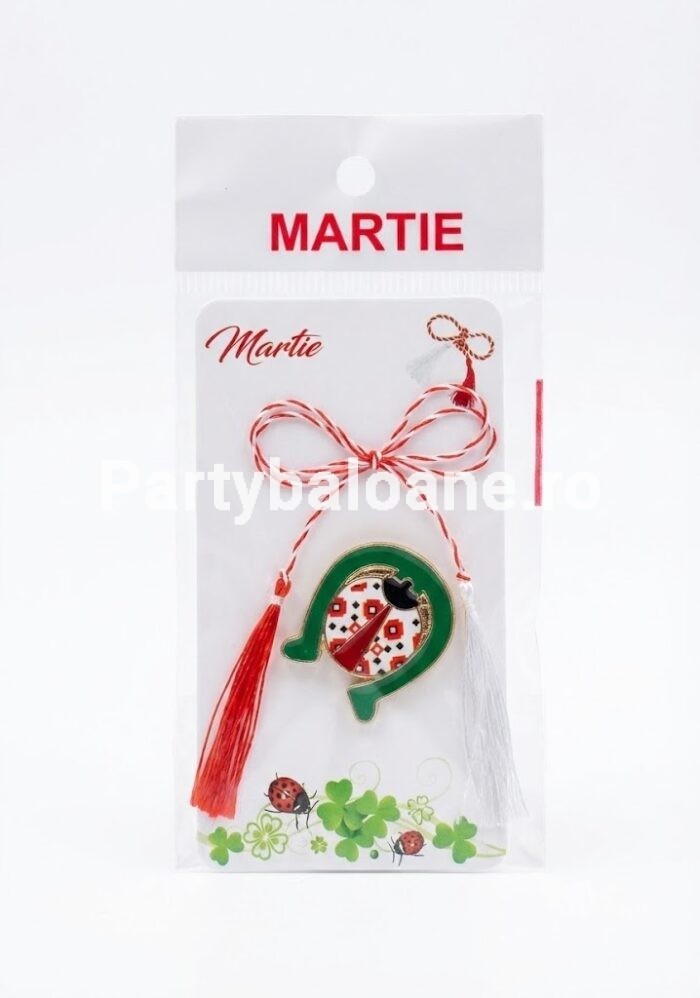 Mărțișor broșă potcoavă cu motiv popular tradițional românesc, emailat, 2.5 cm, pe cartonaș cu șnur.