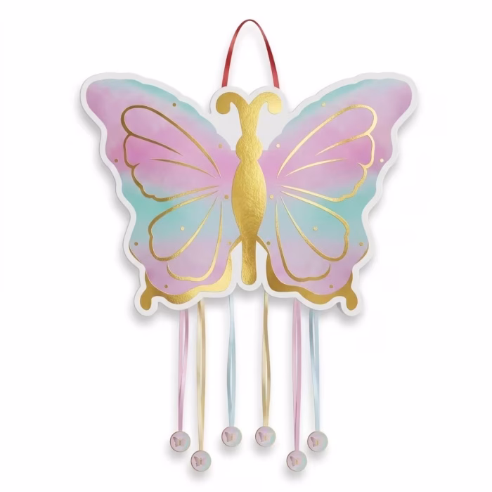 Pinata Fluture Pliabilă Pastel cu Auriu (48x35 cm) Joc Petrecere Fete Pinata pliabila din carton in forma de fluture pentru petreceri fete. Design in culori pastelate roz si bleu cu detalii aurii stralucitoare, atat pe contur cat si pe aripioare, plus 6 panglici decorative atarnate in partea de jos.